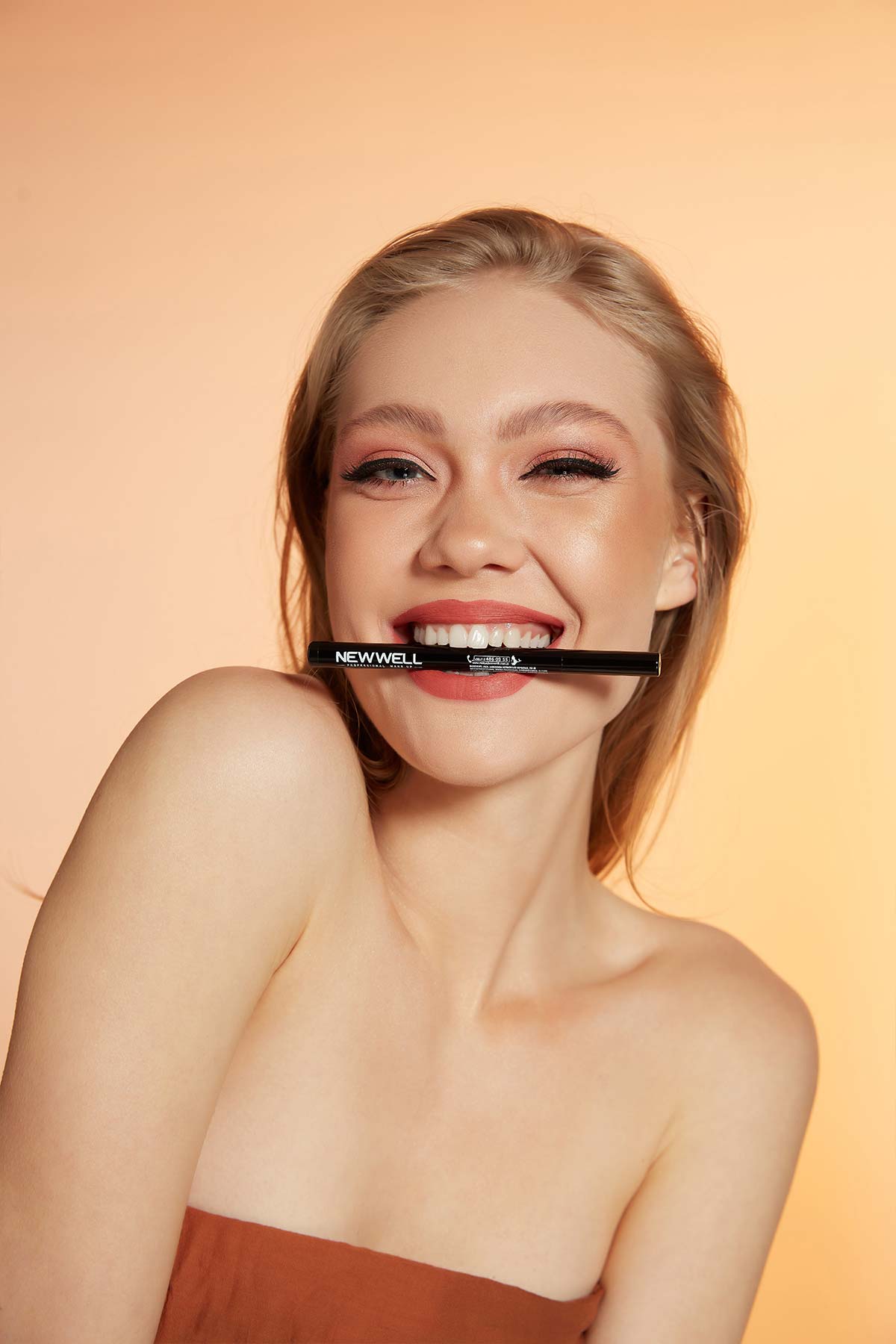 Eyeliner Pen - 2