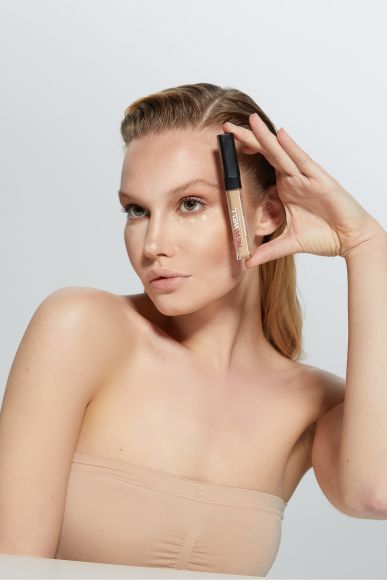 Liquid Concealer 01 - 3