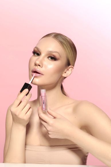 Shiny Liquid Lipgloss - 01 - 4